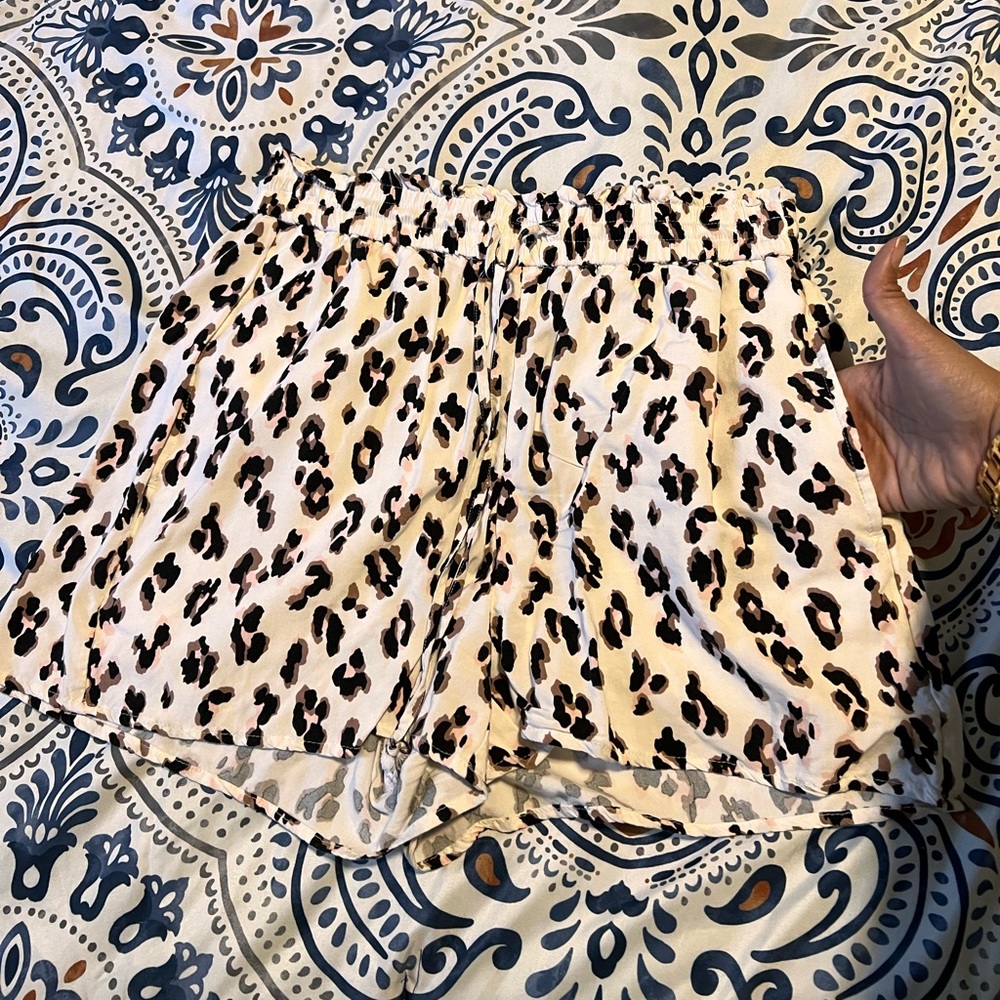Express Animal Print Shorts With Drawstring Waist - image 3